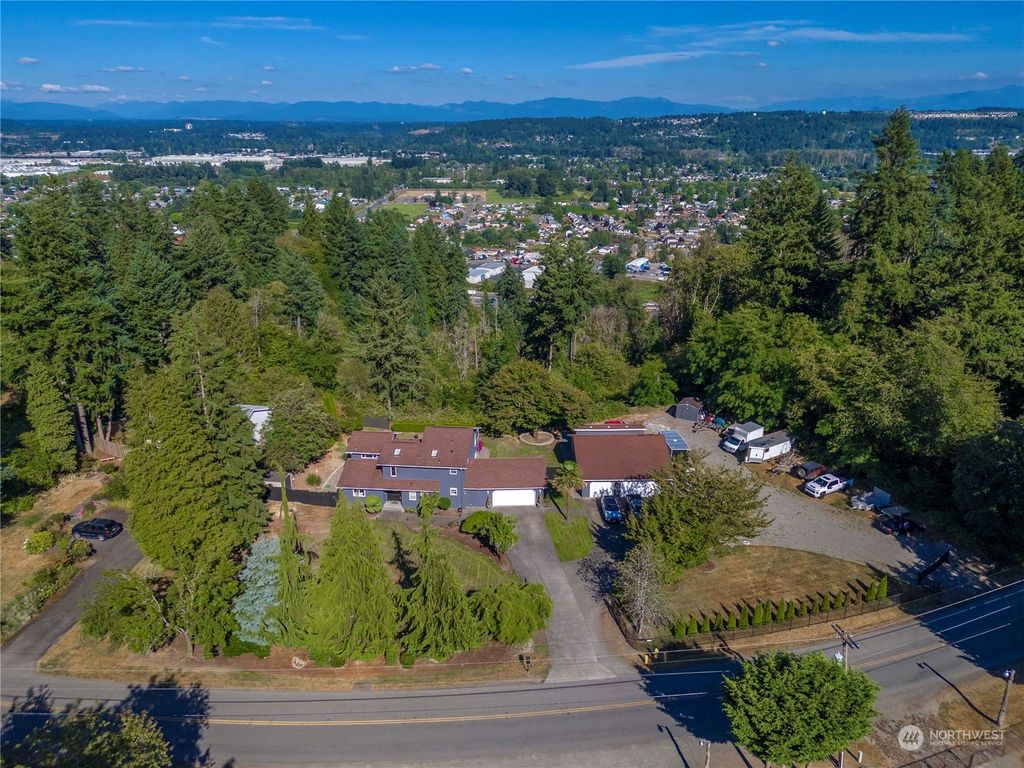 Photo of 37006 55th Avenue S, Auburn, WA 98001 (MLS # 2150167)