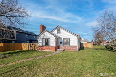 929 E 57th Street Tacoma WA 98404