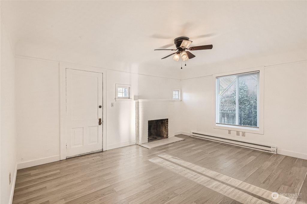 Photo of 2349 NE 127th Street, Seattle, WA 98125 (MLS # 2027343)