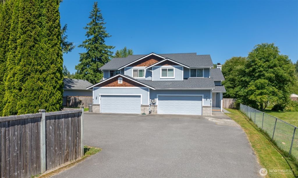 Photo of 2715 99th Avenue NE, Lake Stevens, WA 98258 (MLS # 2389142)