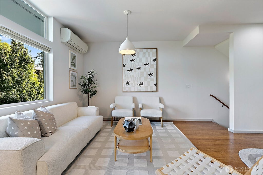 Photo of 1735 27th Avenue, Seattle, WA 98122 (MLS # 2576656)