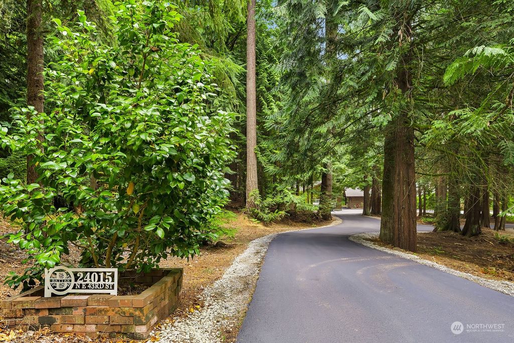 Photo of 24015 NE 43rd Street, Redmond, WA 98053 (MLS # 2156432)