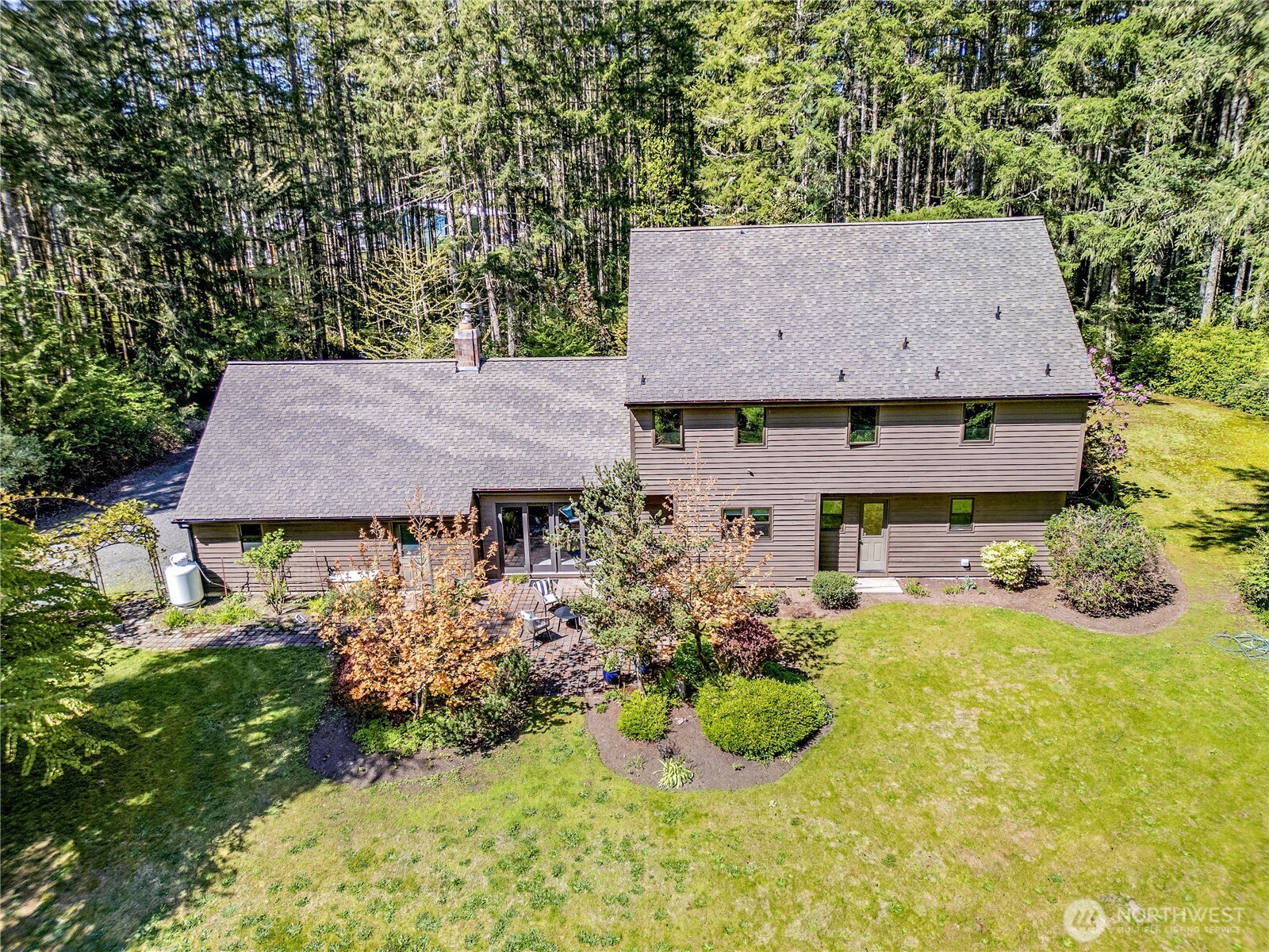 8401 Quail Hill Road