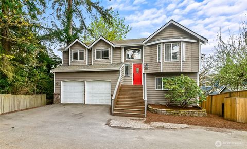 Photo of 1839 NE 172nd Street, Shoreline, WA 98155 (MLS # 2512323)