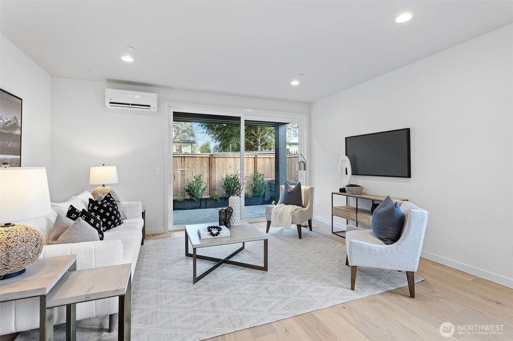 Photo of 8017 126th Avenue NE #B, Kirkland, WA 98033 (MLS # 2424290)