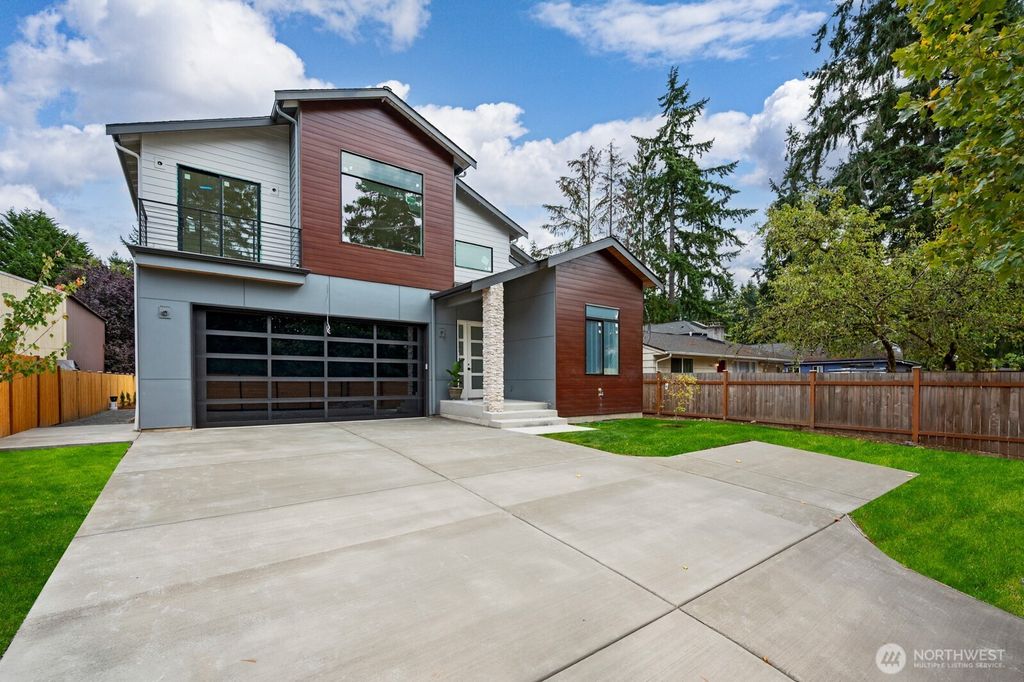 Photo of 16614 15th Avenue NE, Shoreline, WA 98155 (MLS # 2440142)