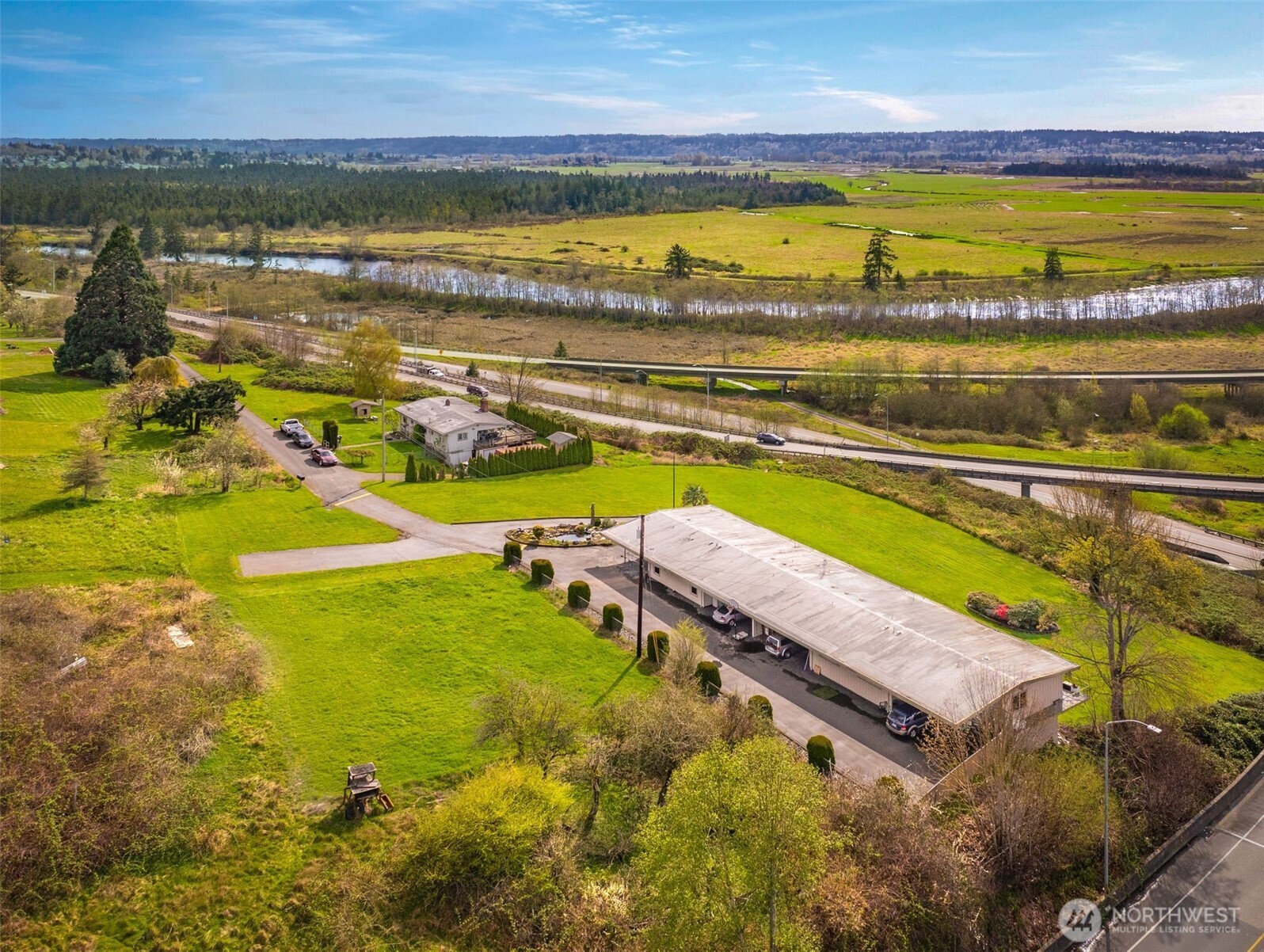 2004 Valley View Drive
