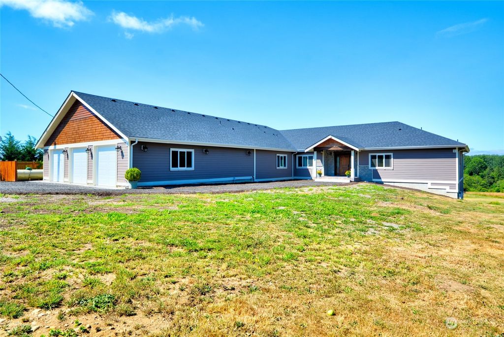 Photo of 27408 56th Avenue NW, Stanwood, WA 98292 (MLS # 2137403)