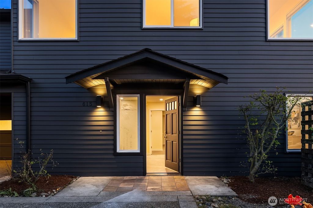Photo of 615 NW 127th Street, Seattle, WA 98177 (MLS # 2339178)