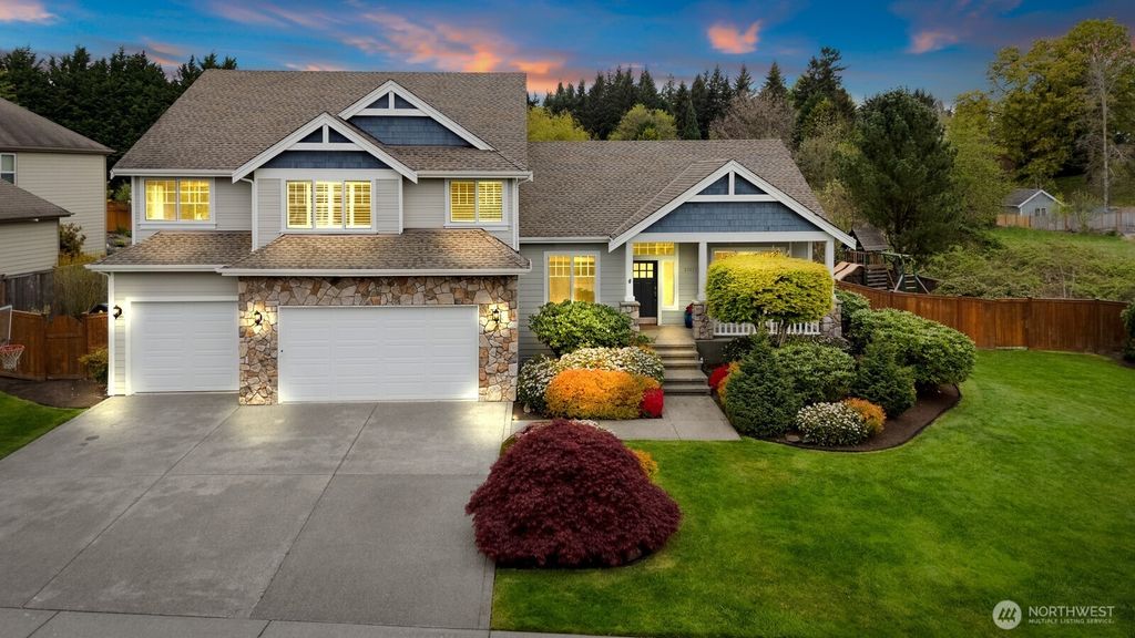 Photo of 21617 26th Street E, Lake Tapps, WA 98391 (MLS # 2514954)