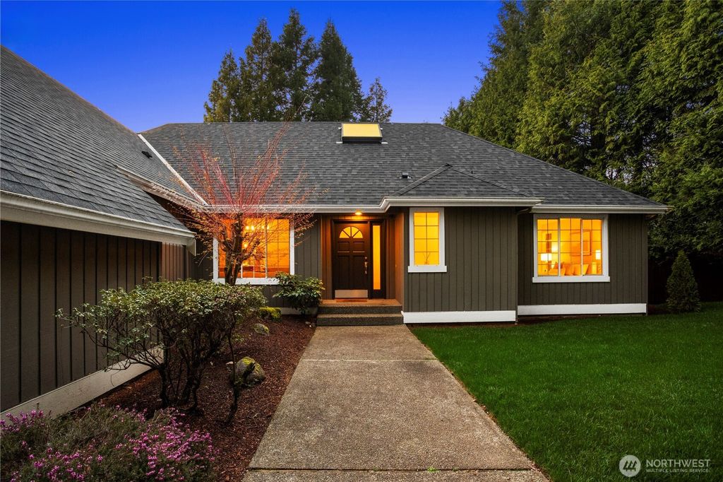 Photo of 8517 136th Avenue SE, Newcastle, WA 98059 (MLS # 2347492)