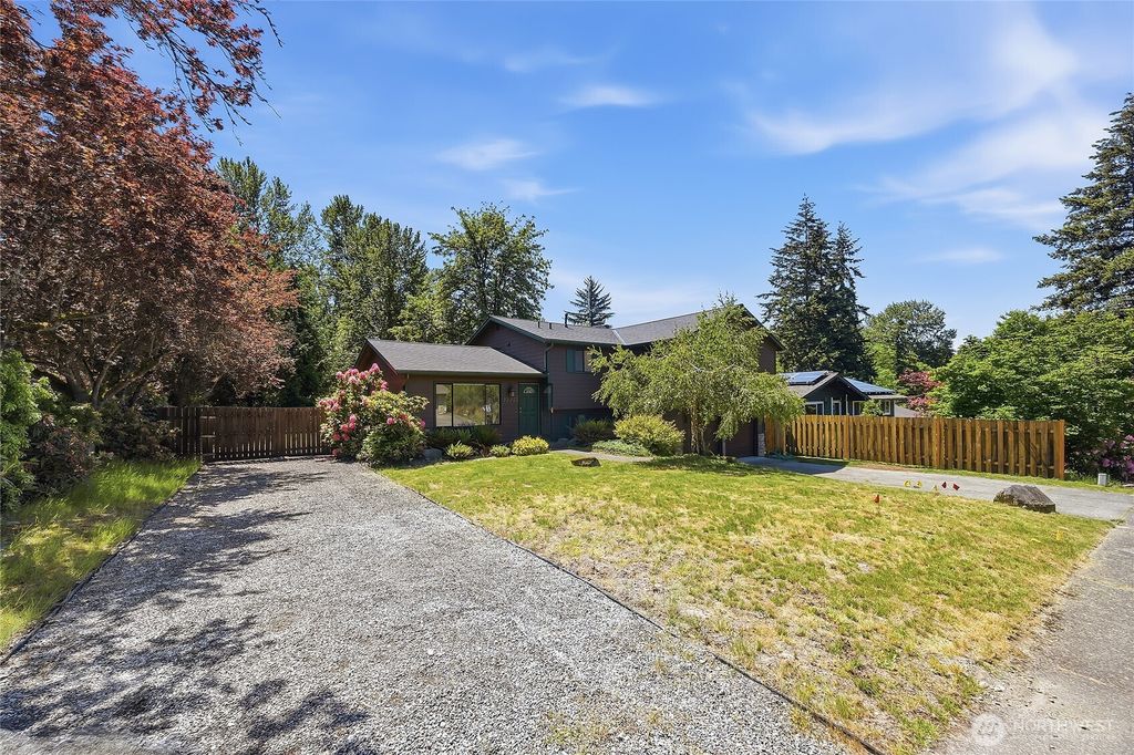 Photo of 12755 SE 191st Place, Renton, WA 98058 (MLS # 2531724)