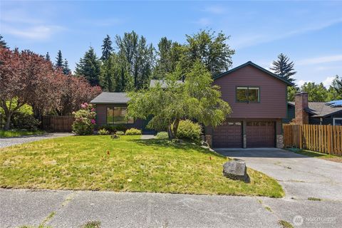 Photo of 12755 SE 191st Place, Renton, WA 98058 (MLS # 2531724)