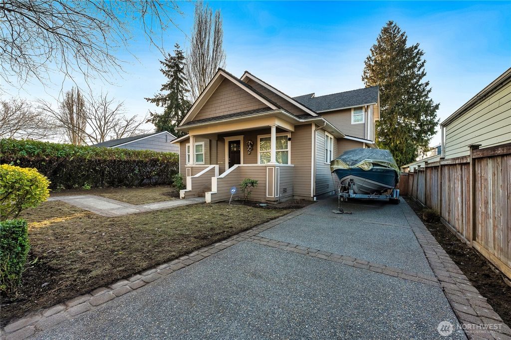 Photo of 6507 41st Avenue SW, Seattle, WA 98136 (MLS # 2335244)