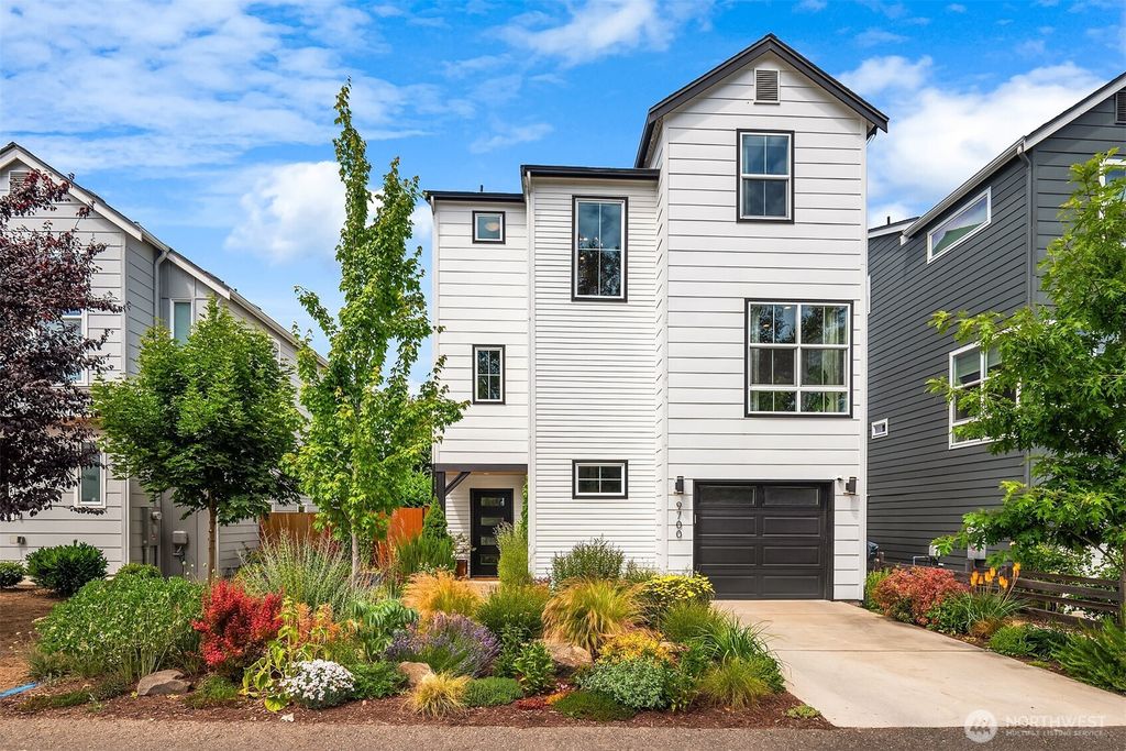 Photo of 9700 Lindsay Place S, Seattle, WA 98118 (MLS # 2394359)