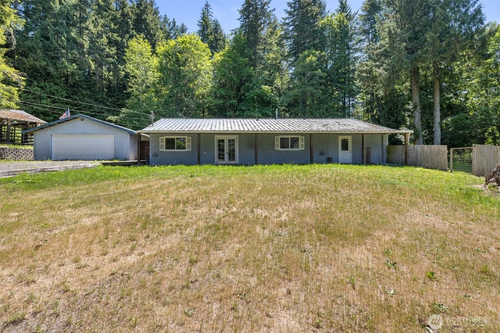 Photo of 33 Baskins Road, Port Angeles, WA 98363 (MLS # 2532504)