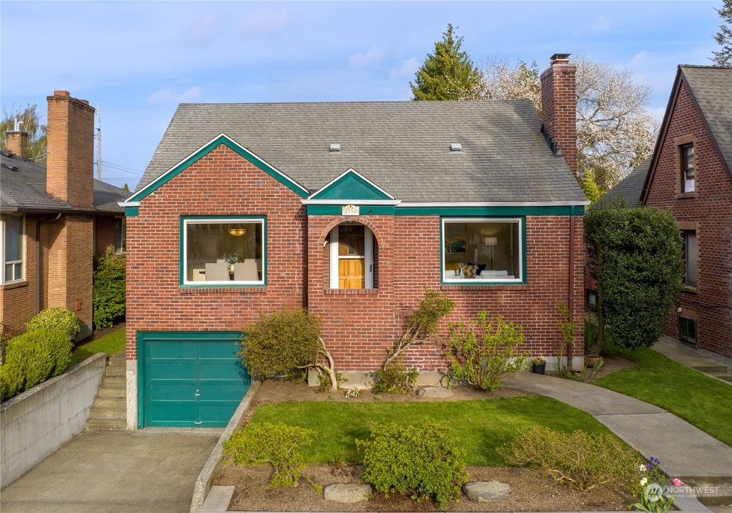 Photo of 7752 32nd Avenue NW, Seattle, WA 98117 (MLS # 2218845)
