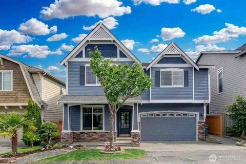 Photo of 8032 124th Court NE, Kirkland, WA 98033 (MLS # 2501990)