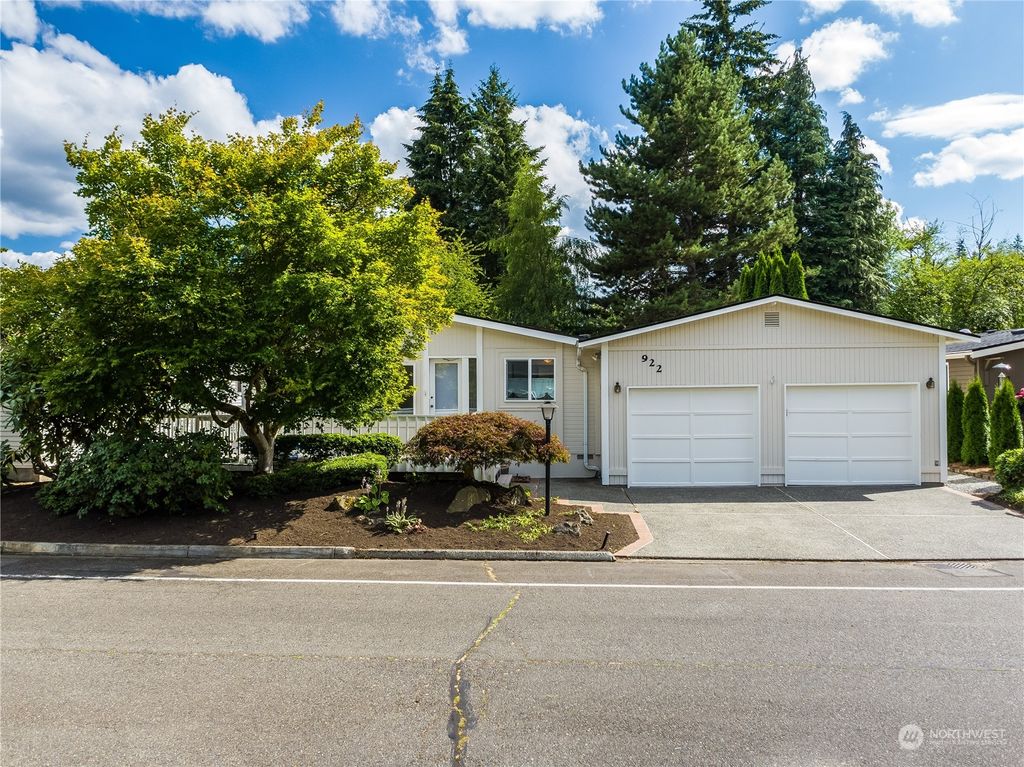Photo of 922 243rd Street SW, Bothell, WA 98021 (MLS # 2270300)