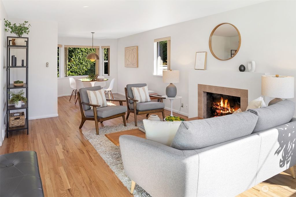 Photo of 8008 California Avenue SW, Seattle, WA 98136 (MLS # 2302852)
