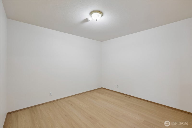 15617 NE 70th Court D109