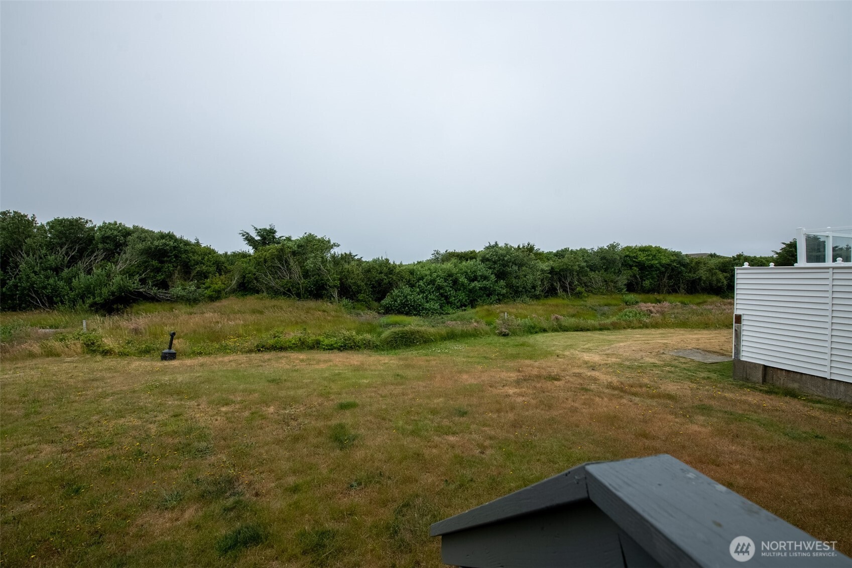 853 Ocean Shores Boulevard NW 4