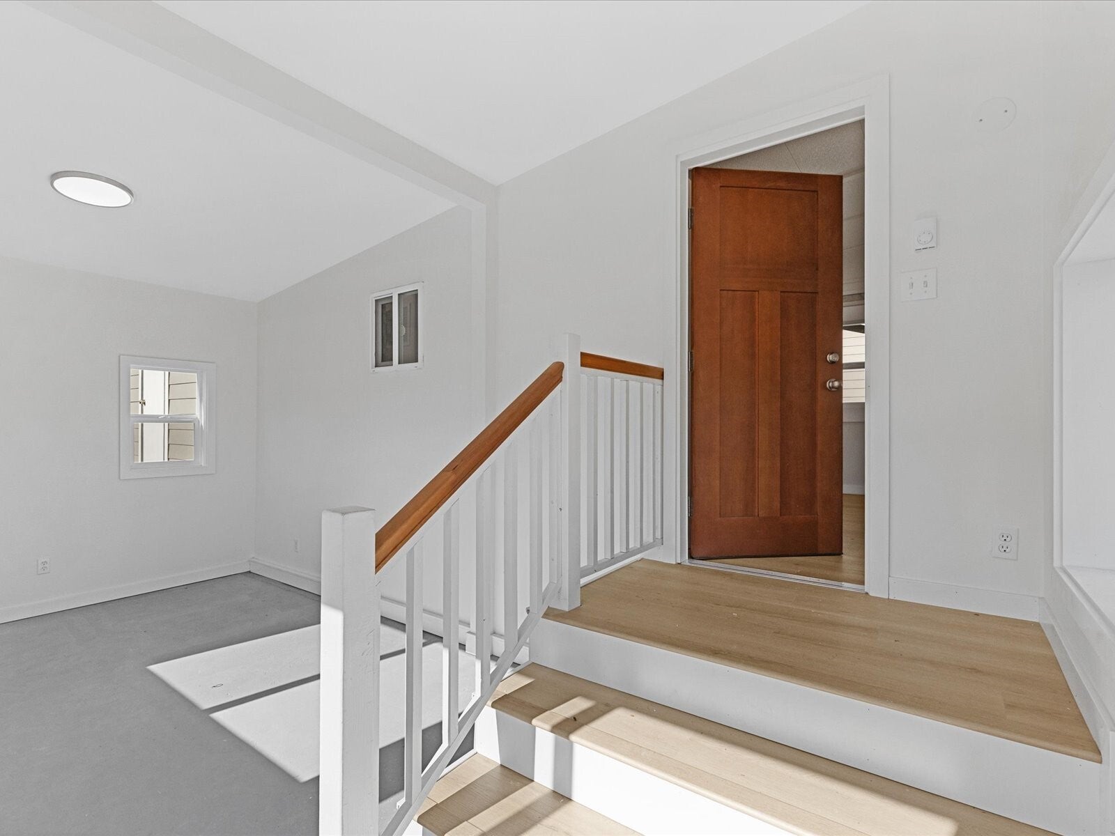 921 Autumn Lane 211