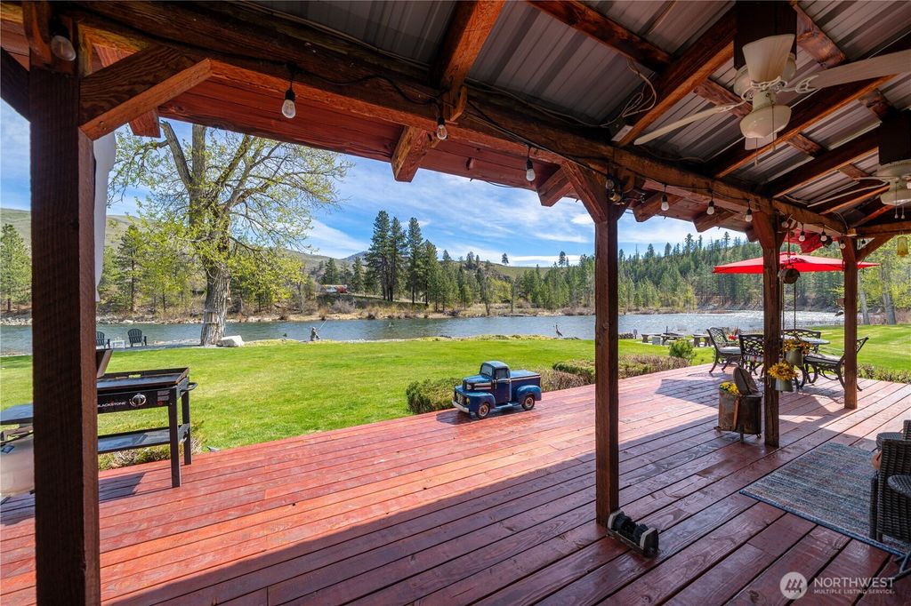 Photo of 6 Kelli Lane, Carlton, WA 98814 (MLS # 2499579)