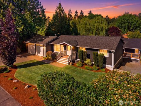 Photo of 13115 80th Avenue NE, Kirkland, WA 98034 (MLS # 2545189)