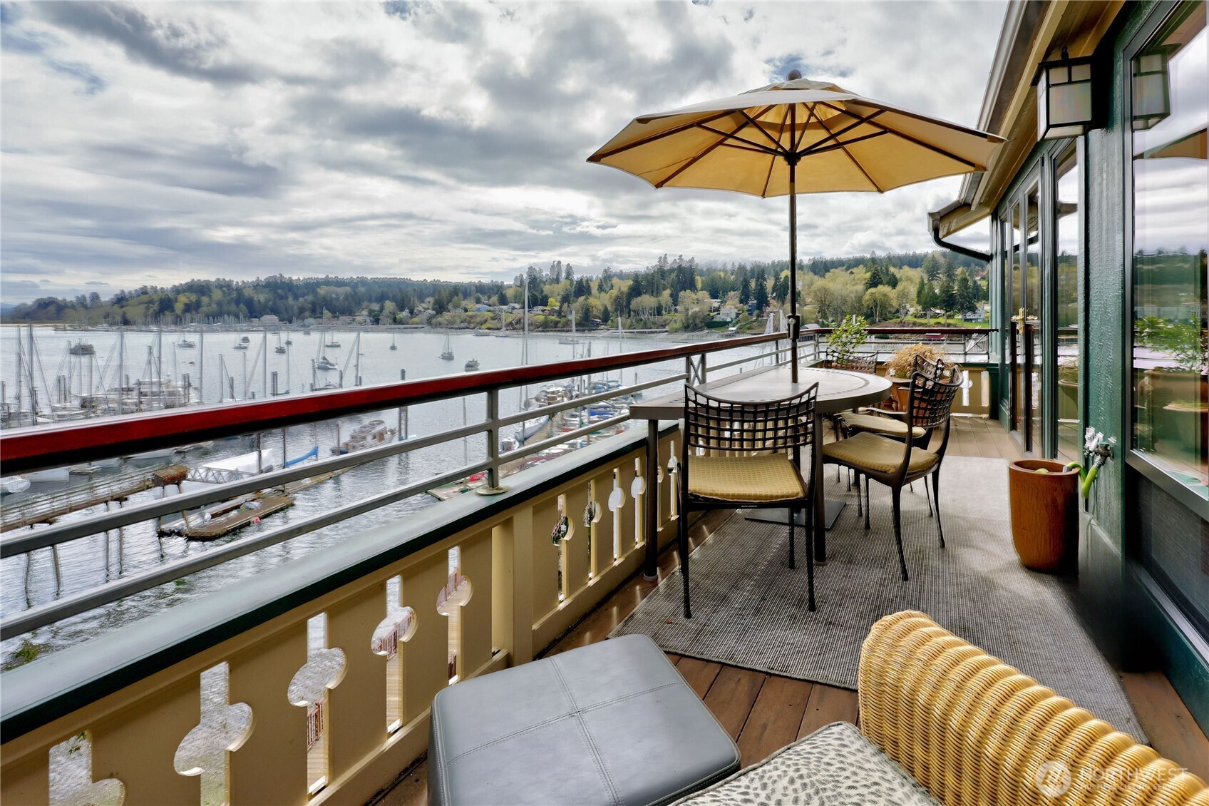 546 Wood Avenue SW 3K