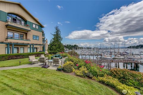 Photo of 546 Wood Avenue SW #3K, Bainbridge Island, WA 98110 (MLS # 2504591)