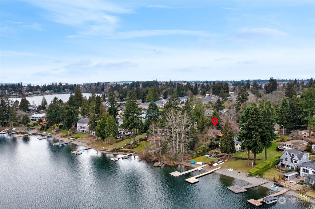 Photo of 3774 S 189th Place, SeaTac, WA 98188 (MLS # 2046736)