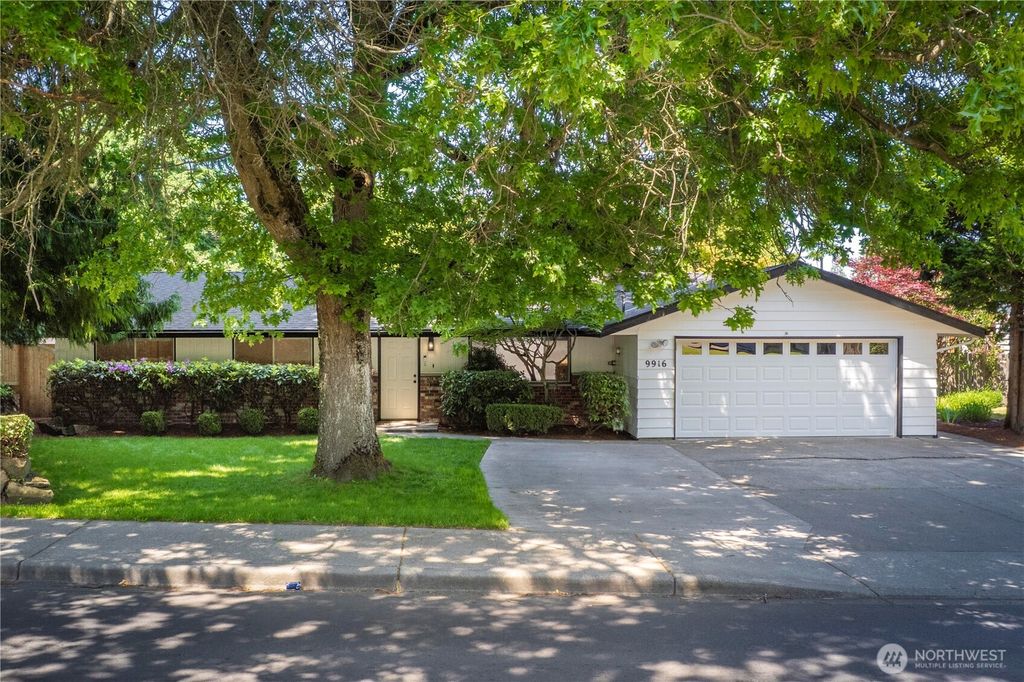 Photo of 9916 S 248th Street, Kent, WA 98030 (MLS # 2385978)