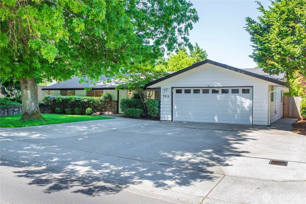 Photo of 9916 S 248th Street, Kent, WA 98030 (MLS # 2385978)