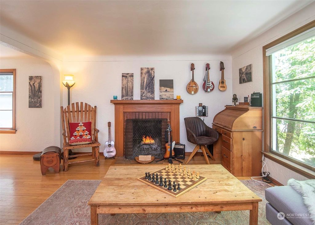 Photo of 4714 50th Avenue S, Seattle, WA 98118 (MLS # 2101831)