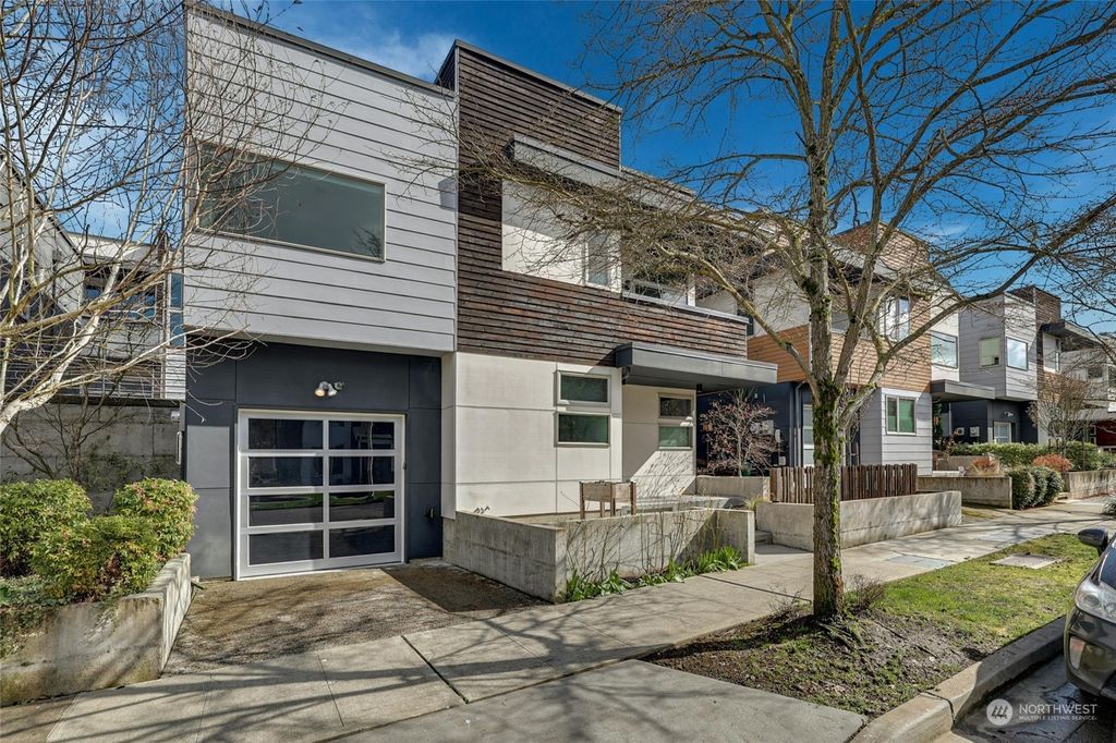 Photo of 4404 Renton Avenue S, Seattle, WA 98108 (MLS # 2207680)