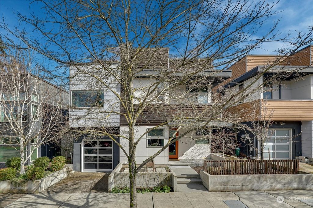 Photo of 4404 Renton Avenue S, Seattle, WA 98108 (MLS # 2207680)