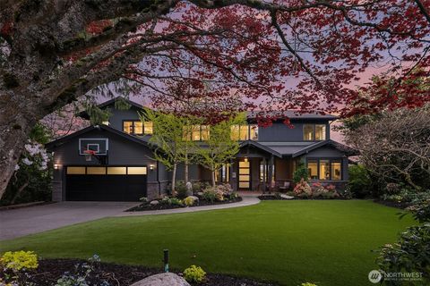 Photo of 7310 51st Avenue NE, Seattle, WA 98115 (MLS # 2507179)