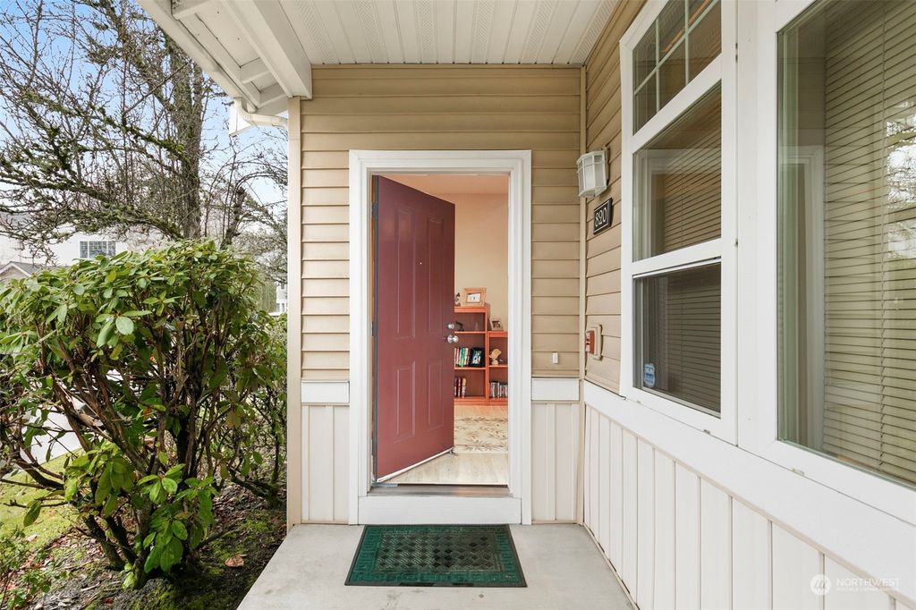 Photo of 820 232nd Place NE, Sammamish, WA 98074 (MLS # 2191932)