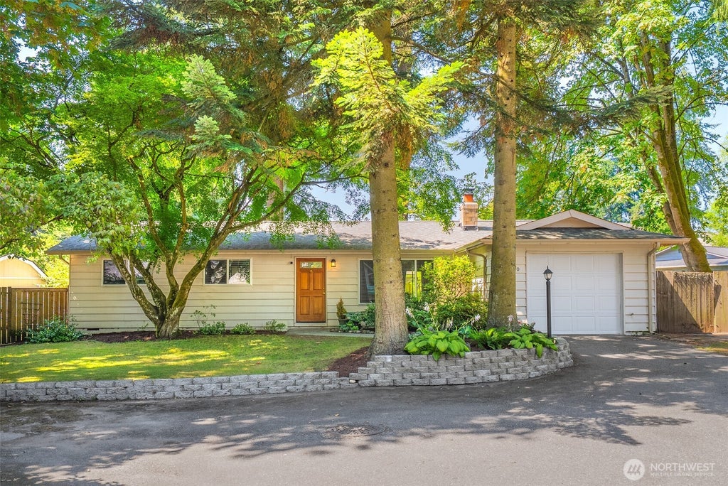 Photo of 8300 NE 146th Street, Kenmore, WA 98028 (MLS # 2567194)