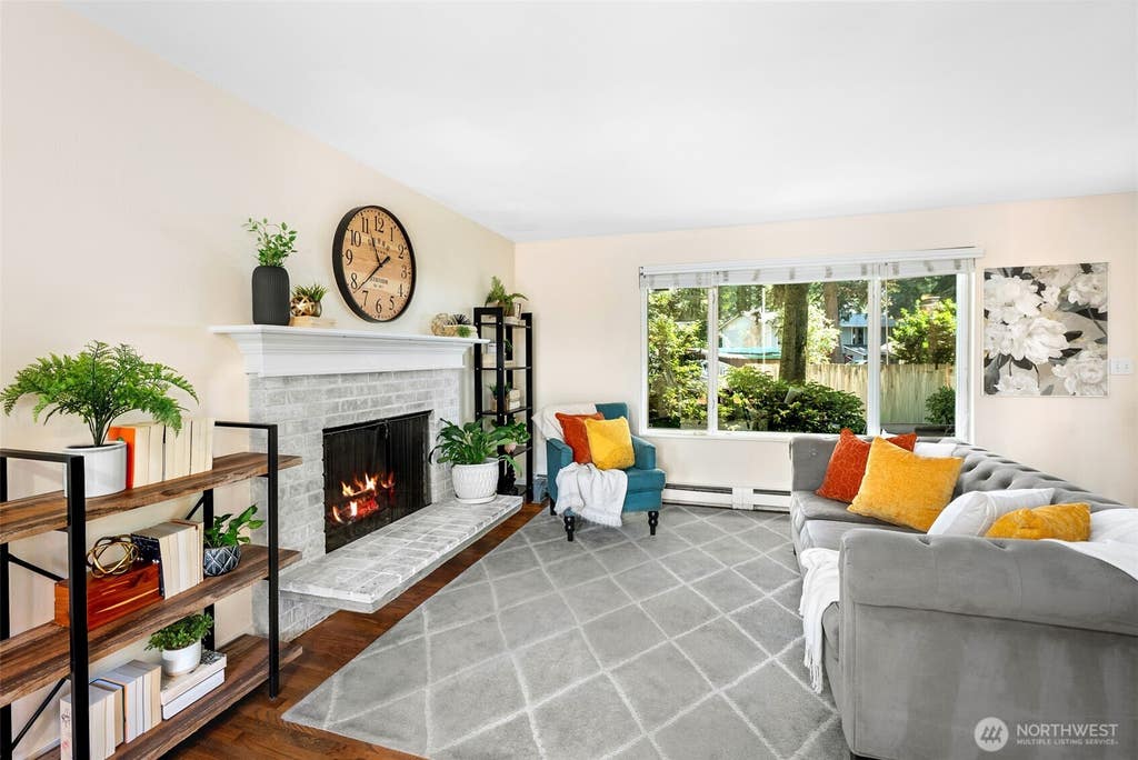 Photo of 8300 NE 146th Street, Kenmore, WA 98028 (MLS # 2567194)