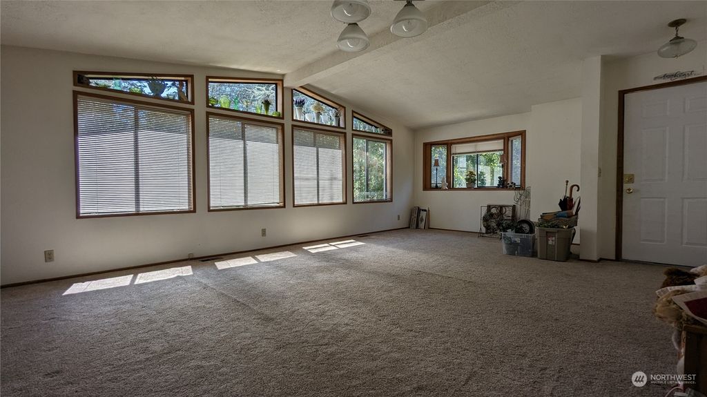 Photo of 20703 113th Place SE, Kent, WA 98031 (MLS # 2141805)