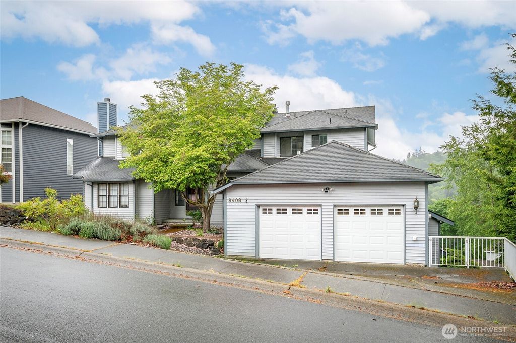 Photo of 8408 129th Avenue SE, Newcastle, WA 98056 (MLS # 2524444)