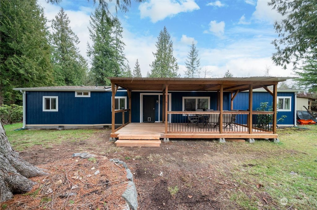 Photo of 29918 NW 40th Avenue, Stanwood, WA 98292 (MLS # 2043040)