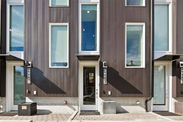 4801 DAYTON AVE N # C, SEATTLE, WA 98103 - Image b573cf2f4e4219a231ff814f8887ca90/84471832