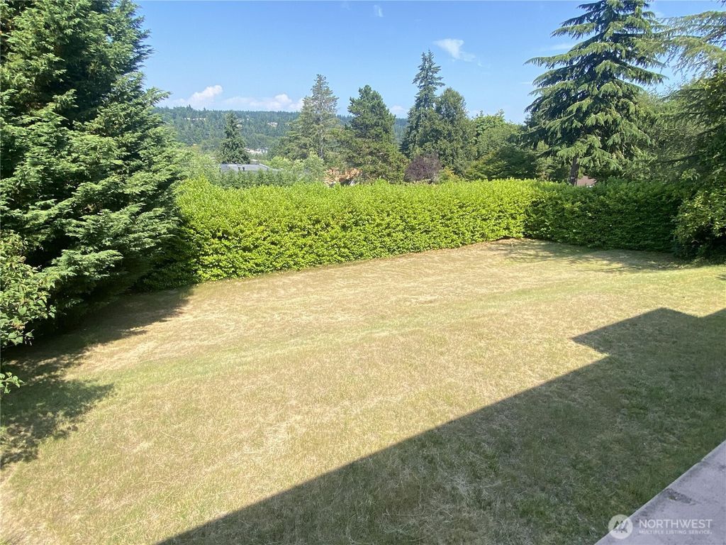 Photo of 3251 99th Avenue NE, Bellevue, WA 98004 (MLS # 2335179)