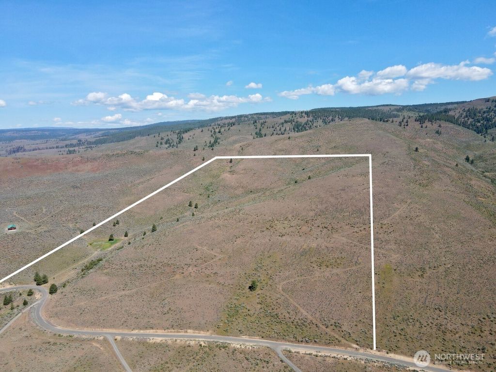 Photo of 4 xx Secret Canyon Road, Ellensburg, WA 98926 (MLS # 2528615)