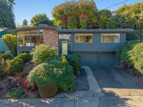 Photo of 6749 55th Avenue S, Seattle, WA 98118 (MLS # 2596000)
