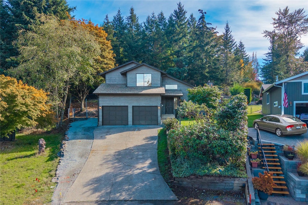 Photo of 13316 146th Street E, Puyallup, WA 98374 (MLS # 2594551)
