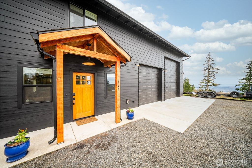 Photo of 2485 China Garden Road, Kalama, WA 98625 (MLS # 2501276)
